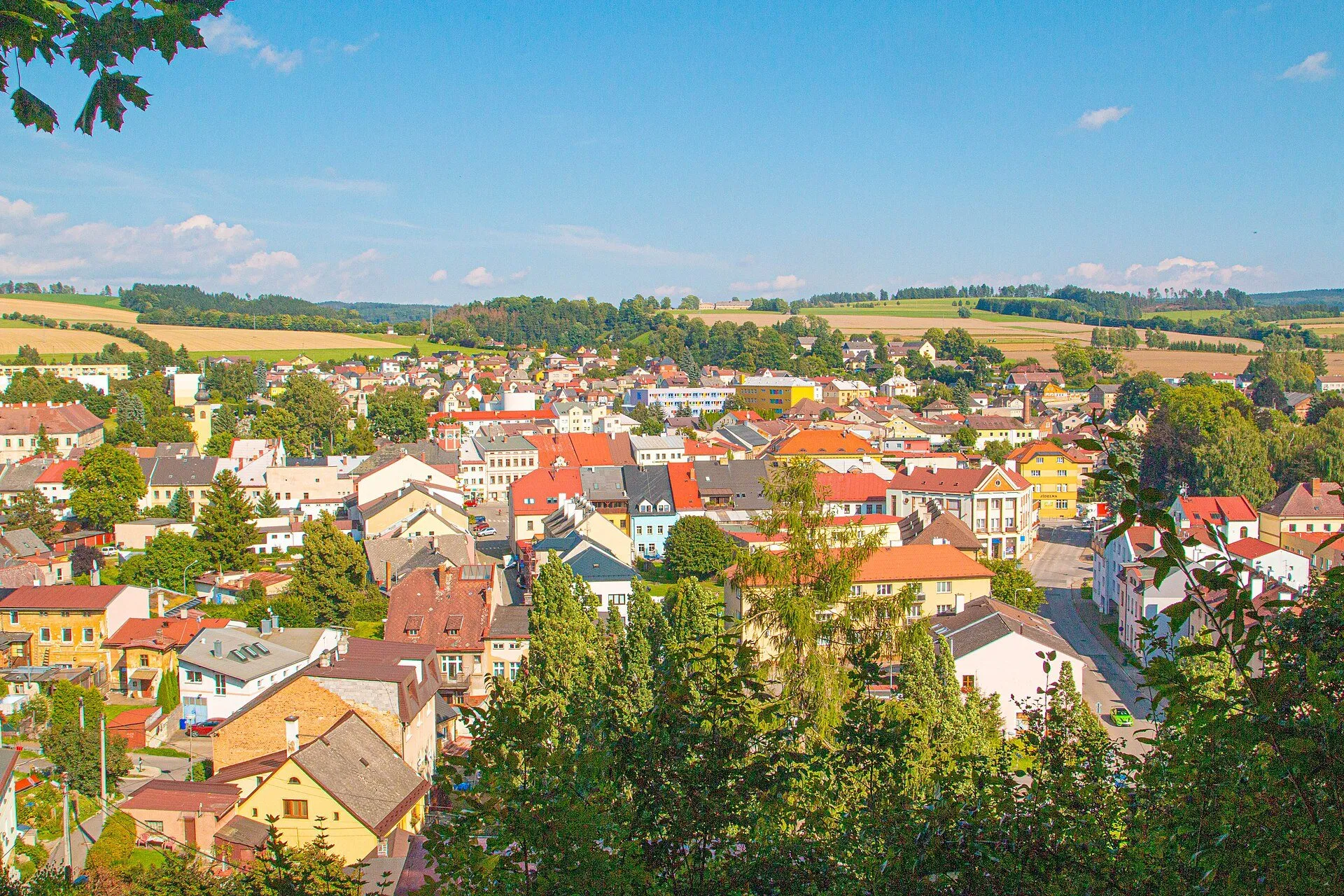 Pohled na Polici nad Metují od Žďáru
